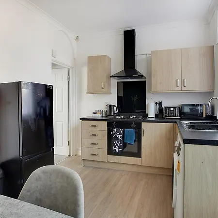 Stylish 3-Bedroom Oasis In Darlington, Sleeps 5 Darlington  Exterior photo
