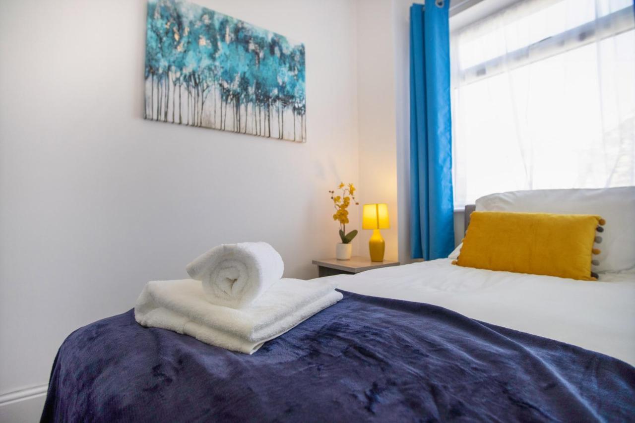 Stylish 3-bedroom Oasis In Darlington, Sleeps 5 Darlington (Durham)