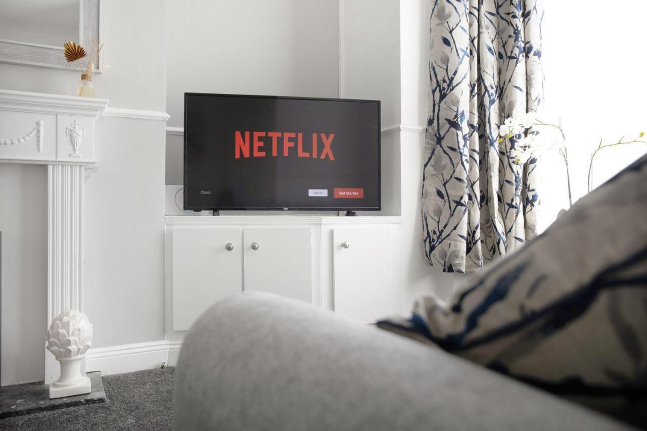 Stylish 3-bedroom Oasis In Darlington, Sleeps 5 Darlington (Durham)
